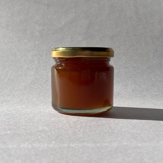 ニホンミツバチの生蜂蜜・赤茶色・結晶蜜（ガラス瓶 140g）